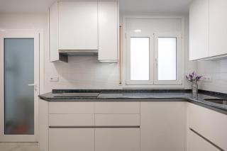 AT128 Cerca del centro, playa a 10 min a pie - 2