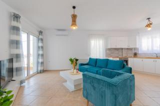 Anesis Seaview apartment 1 - 2