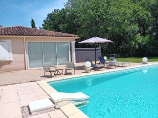 La Tissonnière Oasis d Exception entre Mer Alpilles et Luberon Spa et Piscine à 10 min d Aix en Provence - Saint-Estève-Janson - 9