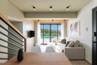Five Senses Of Luxury - Kalandra - 1