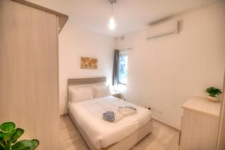 Spacious & modern 3 bedroom near seafront JBOR1-1 - Il-Gżira - 2