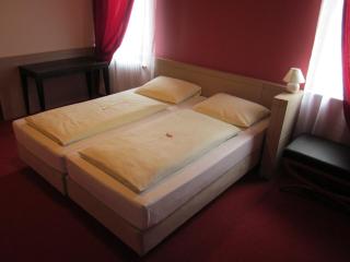 Hotel Alte Krone - Tübingen - 9