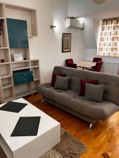 VORTEX Apartment Skopje - Skopje - 7