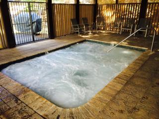 Mammoth Point by 101 Great Escapes - 8