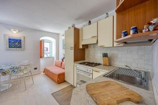 Astra 1 Veli Lošinj Harbour View - Happy Rentals - Veli Lošinj - 8