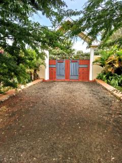 Heart Of Africa Adventure and Apartments - Arusha - 0