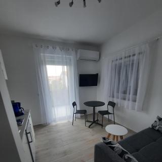 Apartments Matkovic - Vir - 3
