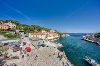 Astra 2 Veli Lošinj Harbour View - Happy Rentals - 2