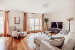 Bright and Spacious Penthouse w/ Terrace & Parking - Budapest - 6