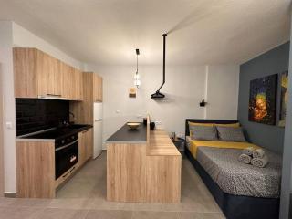 The YellowBlue Apartment, Downtown Thessaloniki - Tessalónica - 1