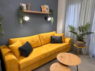 The YellowBlue Apartment, Downtown Thessaloniki - Tessalónica - 8
