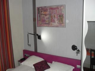 Hôtel Latino Reims Centre - 8