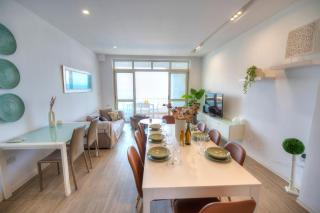 Spacious 4 bedrooms with sea view balcony GOSLM-3 - Sliema - 8