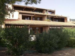 Bormes-les-Mimosas: Appt climatisé, 5 couchages, parking, grande terrasse - FR-1-251-136 - Bormes-les-Mimosas - 9