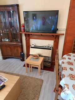 Luxury super double bedroom London Seven Kings Train station - Seven Kings - 6