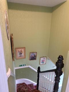 Luxury super double bedroom London Seven Kings Train station - 1