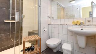 Seeschloss Binz Apartment 37 nur 2 Minuten zum Strand - Binz - 3