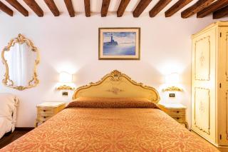 Ca' Pinelli - Venice - 8