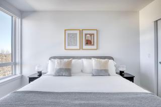 Central District 1br w gym bbq nr downtown SEA-550 - 3