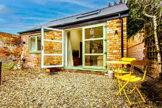 The Garden Suite Annex, Hoole by Rework Accommodation - Chester - 0