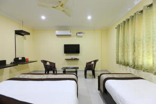 SAIBALA lNN - Chennai - 4