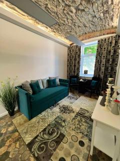 Avers House - Narva - 1