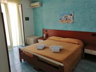 Megaron Hotel - Pozzallo - 6