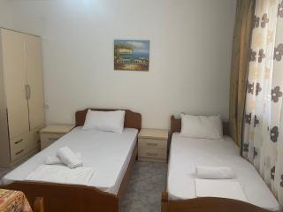 City Center Guest House - Saranda - 4