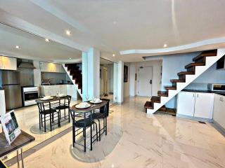 Stunning Duplex Studio in JLT - Dubai - 8