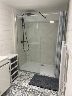 GITE 4 MN DE LA mer et cabourg, piscine, cheminée, table de ping pong, balançoire - 2