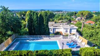 VILLA PANORAMICA CON PISCINA E GIARDINO PER 6 A MINTURNO - Minturno - 0