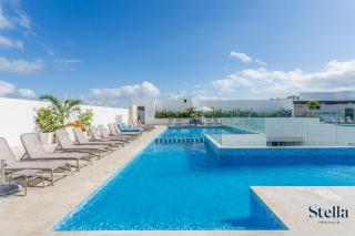 Ipana Condo, Rooftop Pools, Gym, Walk to Beach - 0