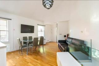 Beautiful 1 Bedroom penthouse Flat - London - 1