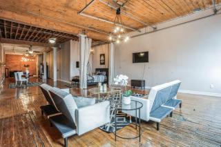 Queen G Investments apts - Detroit - 9