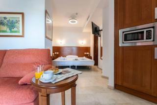 CT 240 - Beachfront Apartment -Don Juan Manilva - Manilva - 3