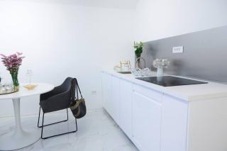 White Bliss Hideaway - Liubliana - 6