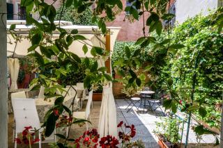 Hotel Apostoli Garden - Venice - 4