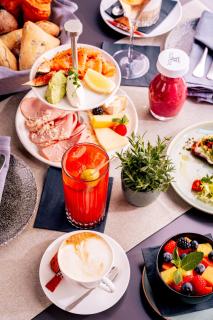 DO & CO Hotel München - Monaco di Baviera - 5