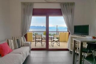 A balcony of Aegina by the saronic gulf - Egina - 9