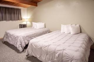 The Pioneer Motel - Palmer - 8