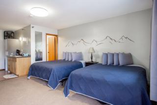 The Pioneer Motel - 7
