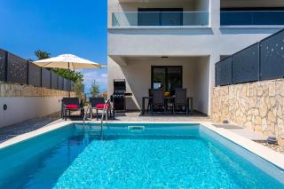 Villa LARUS with private pool - Sveti Anton - 8
