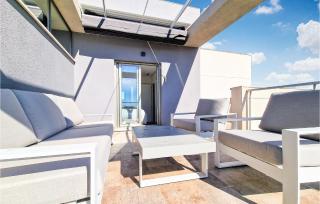 3 Bedroom Nice Home In Torrevieja - Torrevieja - 8