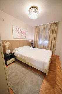 HILL Apartment - 1