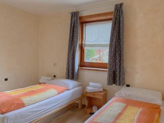 Skyrim Apartment - City Centre - 2