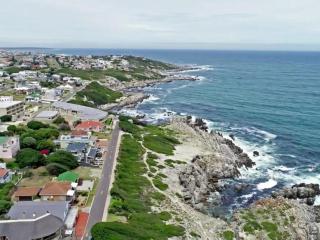 Self Catering Apartment - De Kelders - 9