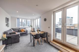 City centre apartment with roof terrace. - Birmingham - 3