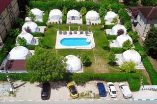 Seagloo Glamping - Adults Only - 1