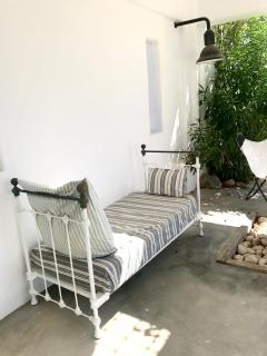 VILLA THEIA - SELENE , appartement de charme pour 4 à 6 personnes prés de la plage et du village de Koufonissi - Koufonisia - 2