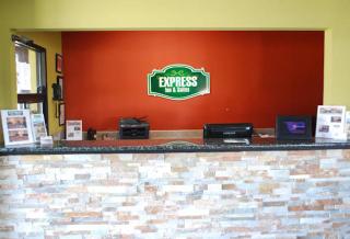 Express Inn & Suites - 3